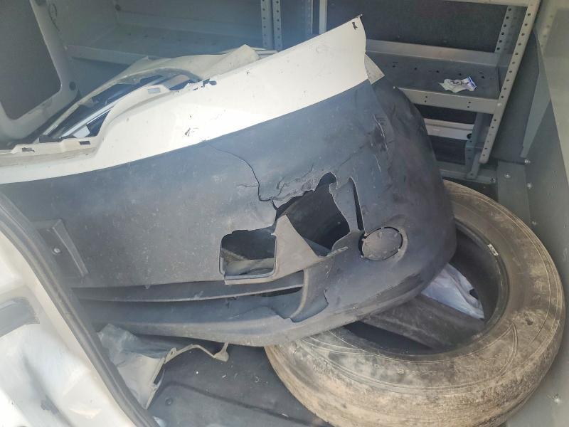 69624236 :رقم المزاد ، 3N6CM0KN1FK700392 vin ، 2015 Nissan Nv200 مزاد بيع