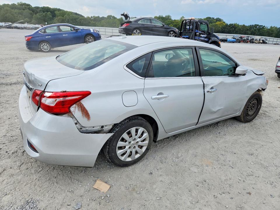 2017 Nissan Sentra მანქანა იყიდება აუქციონზე, vin: 3N1AB7AP2HY323750, აუქციონის ნომერი: 69764396