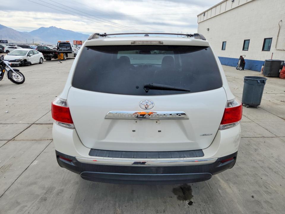 68775426 :رقم المزاد ، 5TDDK3EH8DS190872 vin ، 2013 Toyota Highlander مزاد بيع