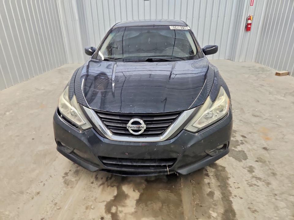 2017 Nissan Altima მანქანა იყიდება აუქციონზე, vin: 1N4AL3AP2HC188447, აუქციონის ნომერი: 67490116