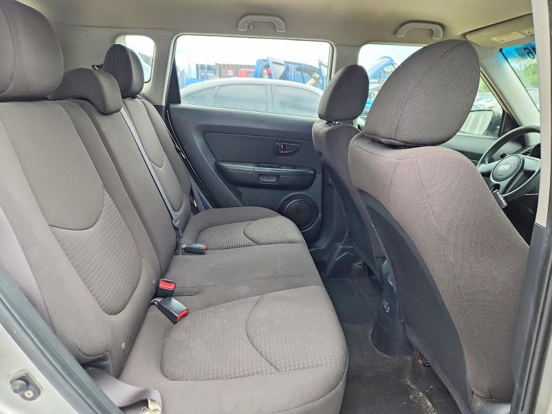 67838516 :رقم المزاد ، KNDJT2A19B7332303 vin ، 2011 Kia Soul مزاد بيع