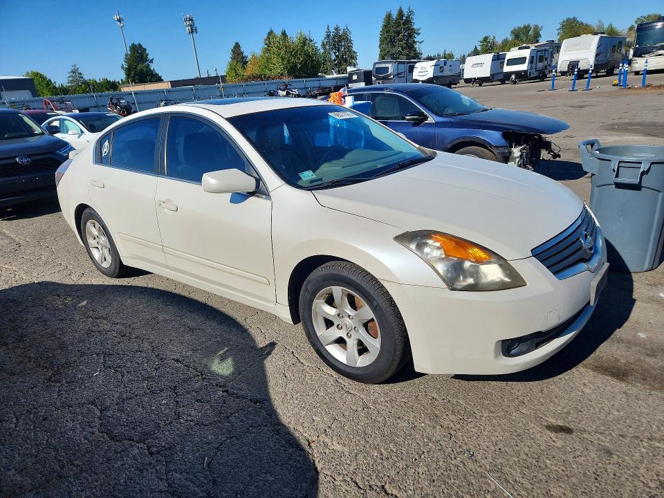 69027826 :رقم المزاد ، 1N4AL21E47C150371 vin ، 2007 Nissan Altima مزاد بيع