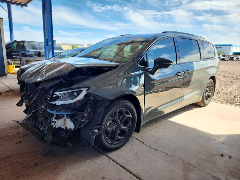 67817456 :رقم المزاد ، 2C4RC1S75MR517501 vin ، 2021 Chrysler Pacifica مزاد بيع