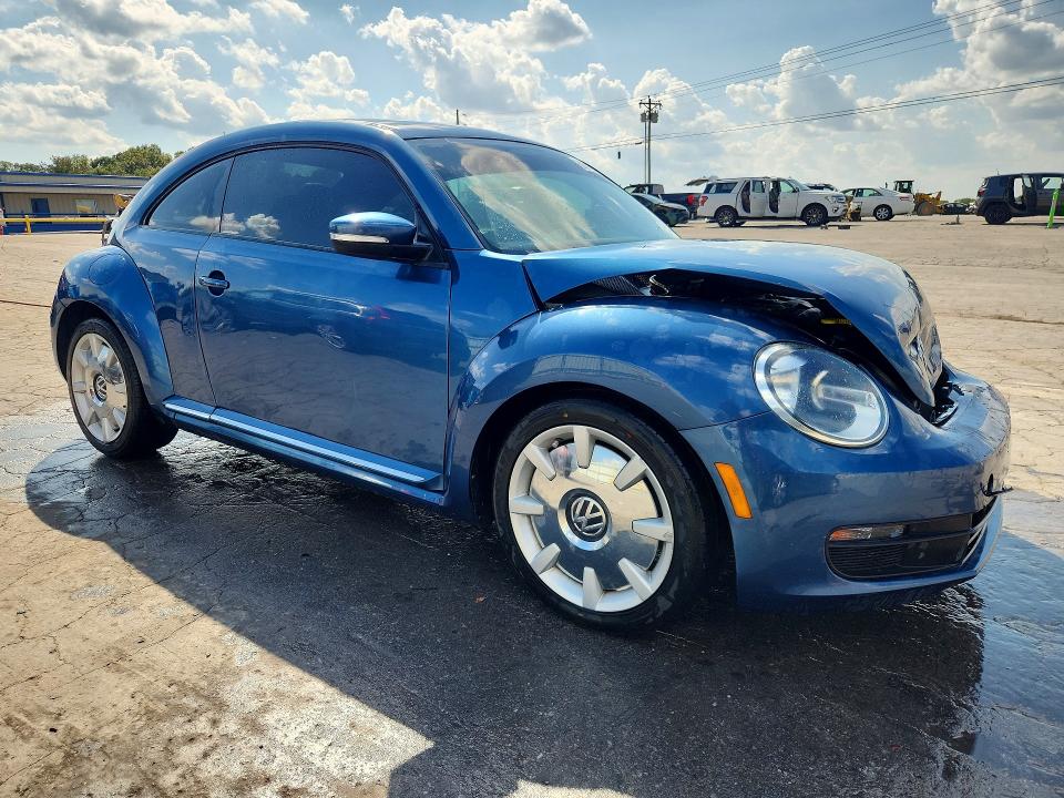 2016 Volkswagen Beetle მანქანა იყიდება აუქციონზე, vin: 3VWJ17AT4GM636220, აუქციონის ნომერი: 68577626