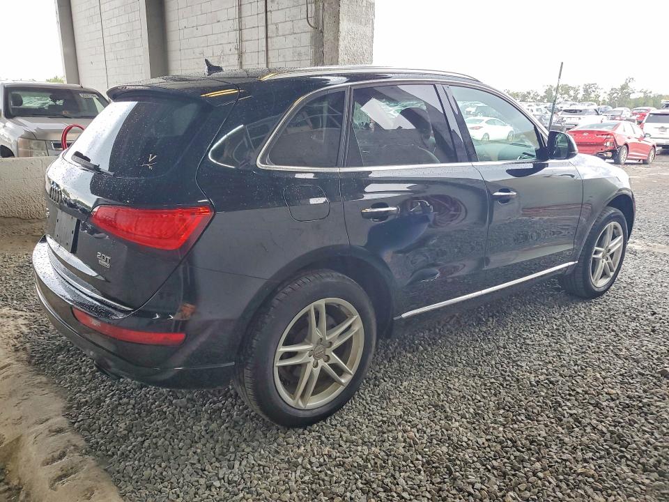 68637326 :رقم المزاد ، WA1LFAFP7FA134832 vin ، 2015 Audi Q5 مزاد بيع