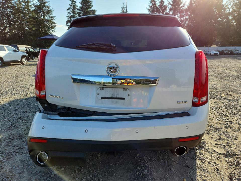 68019596 :رقم المزاد ، 3GYFNEE37GS563152 vin ، 2016 Cadillac Srx مزاد بيع