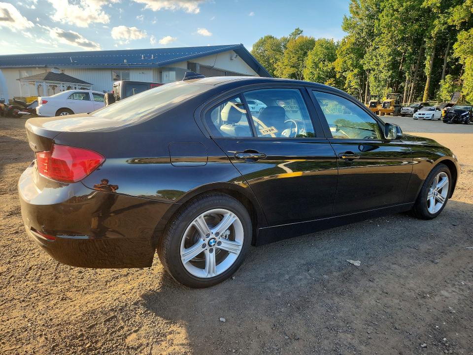 69716176 :رقم المزاد ، WBA3B3C51DF533488 vin ، 2013 Bmw 328 مزاد بيع
