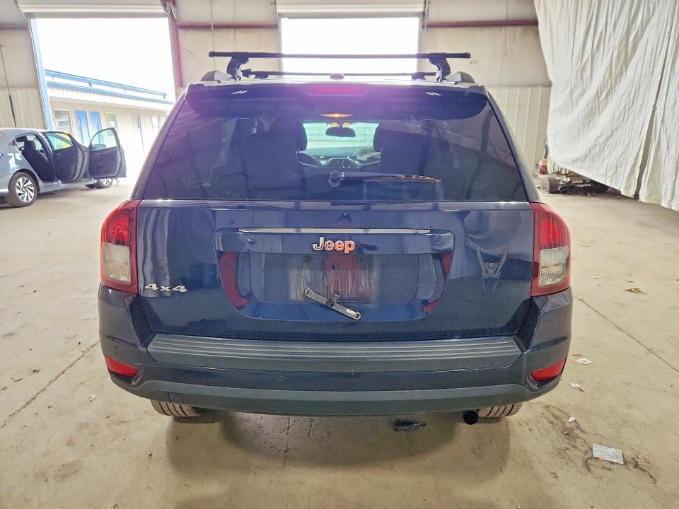 68241076 :رقم المزاد ، 1C4NJDBBXHD151070 vin ، 2017 Jeep Compass مزاد بيع