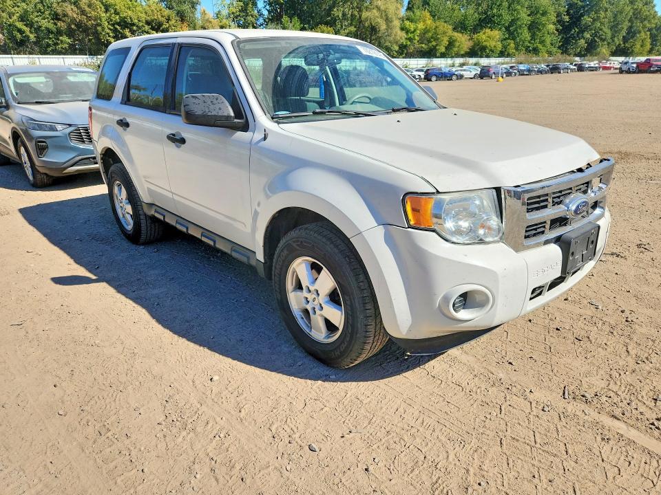 2012 Ford Escape მანქანა იყიდება აუქციონზე, vin: 1FMCU0C7XCKC73428, აუქციონის ნომერი: 70219146