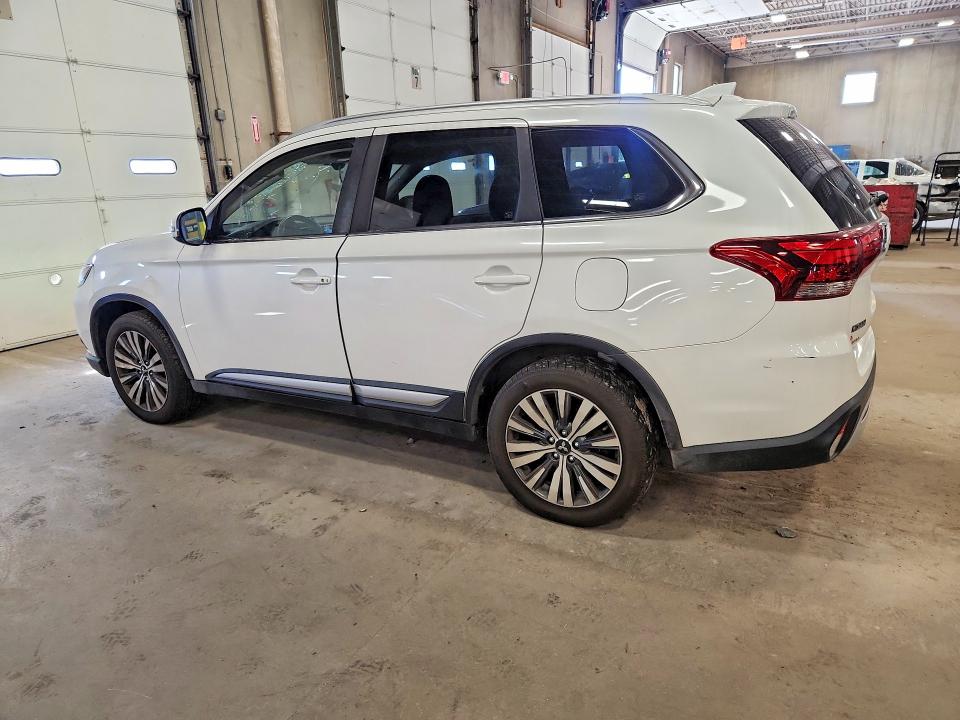69109926 :رقم المزاد ، JA4AZ3A35KZ022671 vin ، 2019 Mitsubishi Outlander مزاد بيع