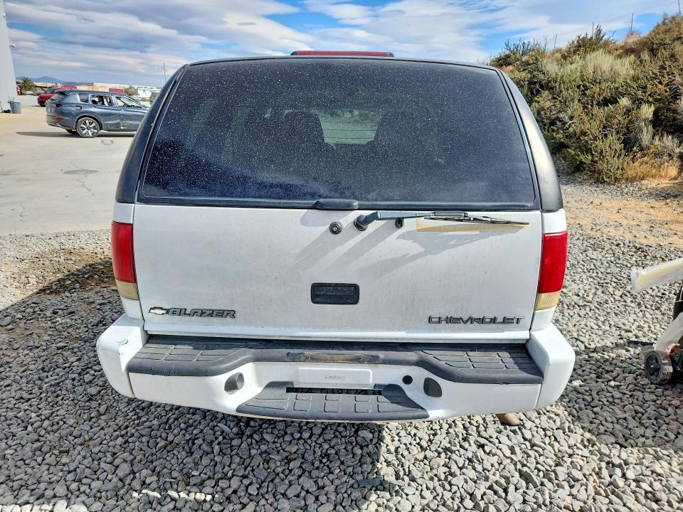 Продажа на аукционе авто 1998 Chevrolet Blazer, vin: 1GNDT13W8W2246202, номер лота: 67553246