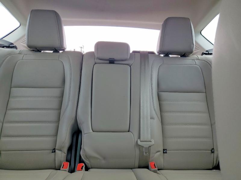 Продаж на аукціоні авто 2017 Ford C-max, vin: 1FADP5FU9HL111117, номер лоту: 69897736