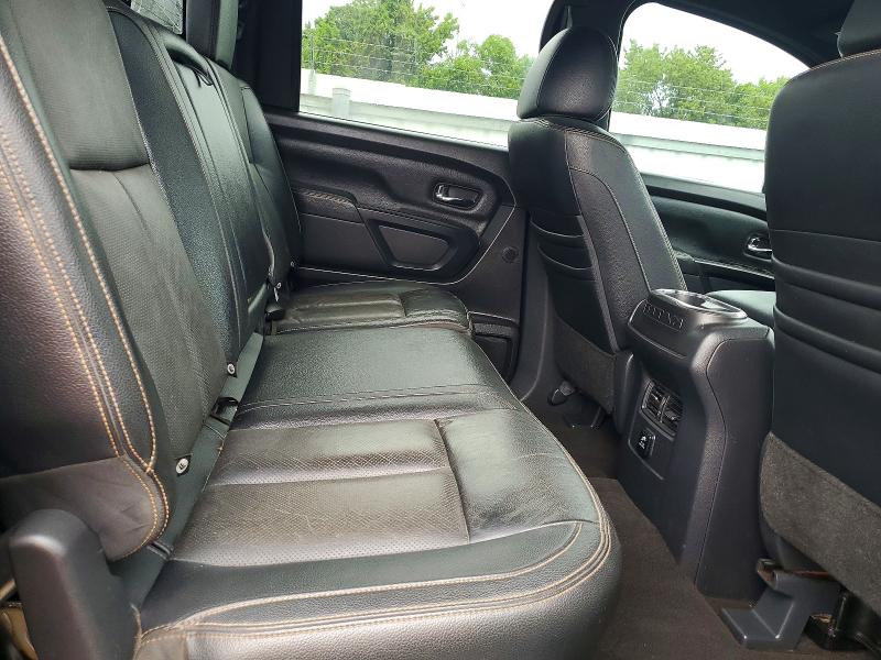 68200856 :رقم المزاد ، 1N6BA1F48JN520146 vin ، 2018 Nissan Titan Xd مزاد بيع