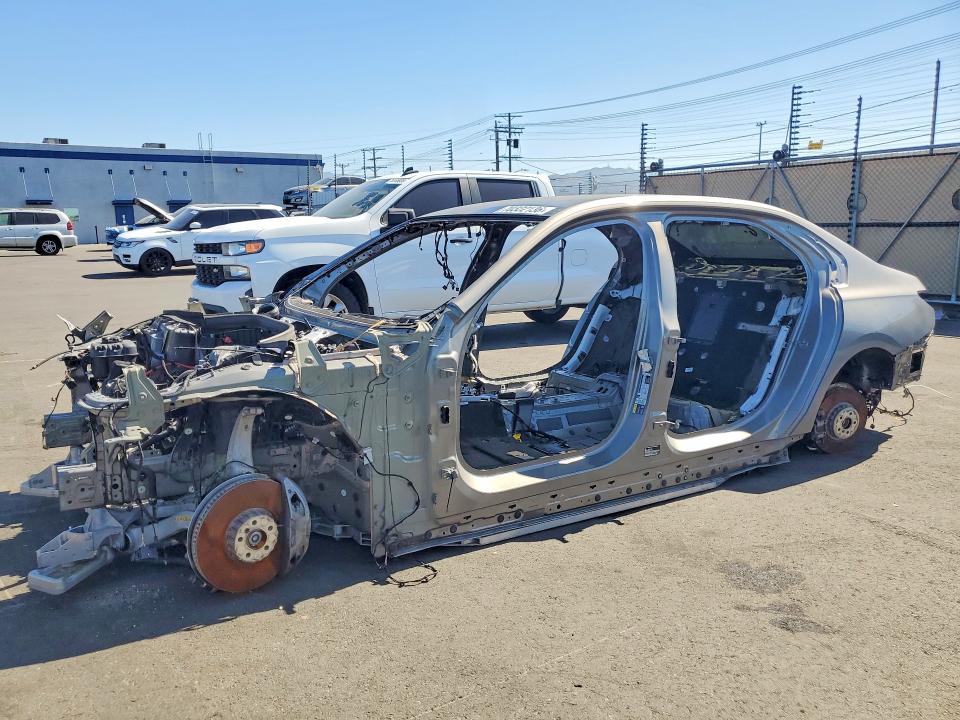 2023 Bmw I7 მანქანა იყიდება აუქციონზე, vin: WBY53EJ07PCN79973, აუქციონის ნომერი: 70322136