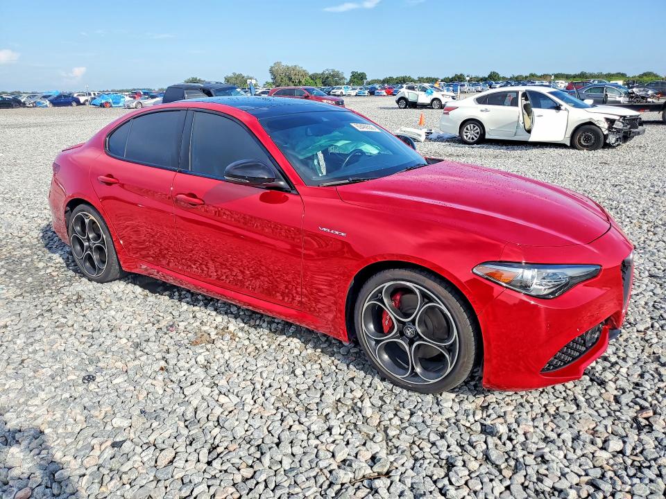 69499556 :رقم المزاد ، ZARFAMBN5P7669735 vin ، 2023 Alfa Romeo Giulia مزاد بيع