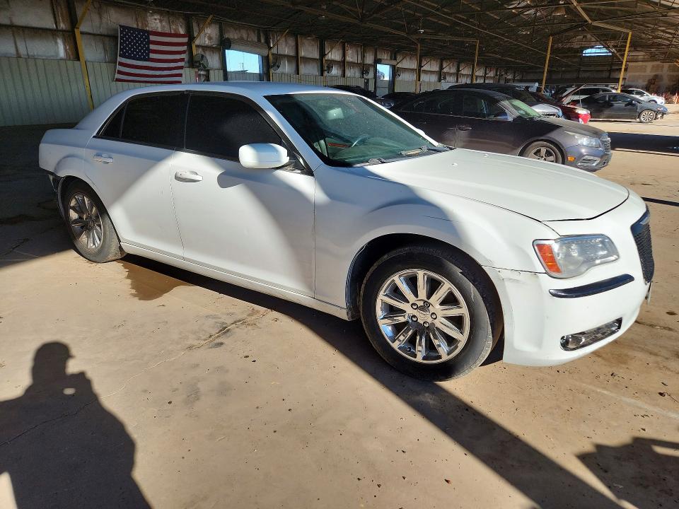 Продаж на аукціоні авто 2013 Chrysler 300, vin: 2C3CCAAG7DH588796, номер лоту: 69607886