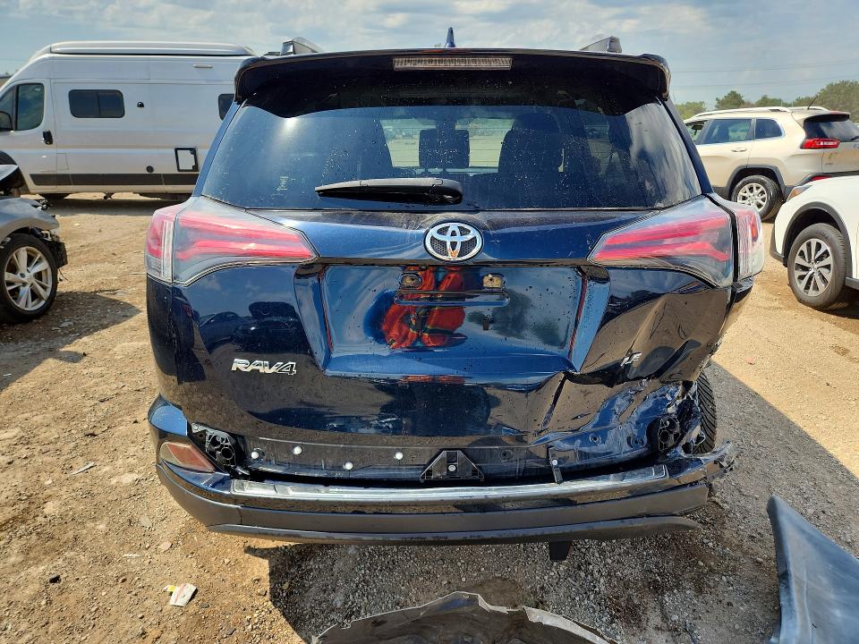 67480016 :رقم المزاد ، JTMZFREV8JJ179852 vin ، 2018 Toyota Rav4 مزاد بيع