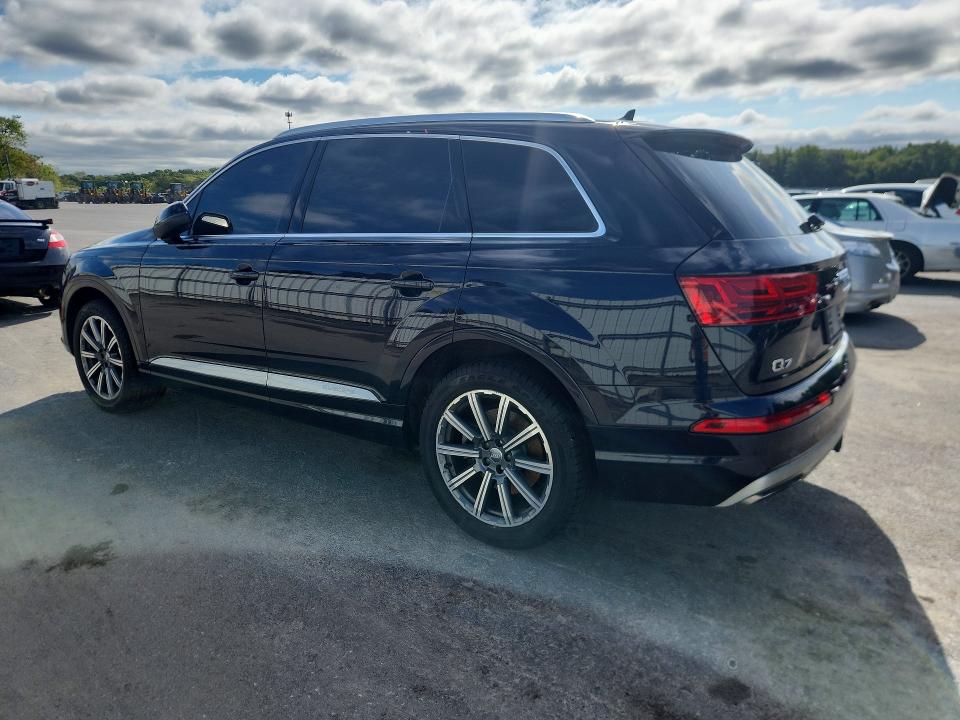Продаж на аукціоні авто 2017 Audi Q7, vin: WA1VAAF7XHD021904, номер лоту: 69559546