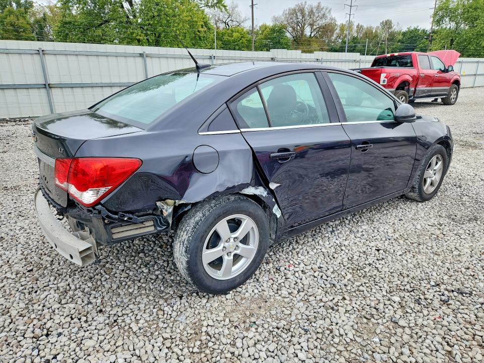 2014 Chevrolet Cruze მანქანა იყიდება აუქციონზე, vin: 1G1PC5SB8E7474089, აუქციონის ნომერი: 69636706
