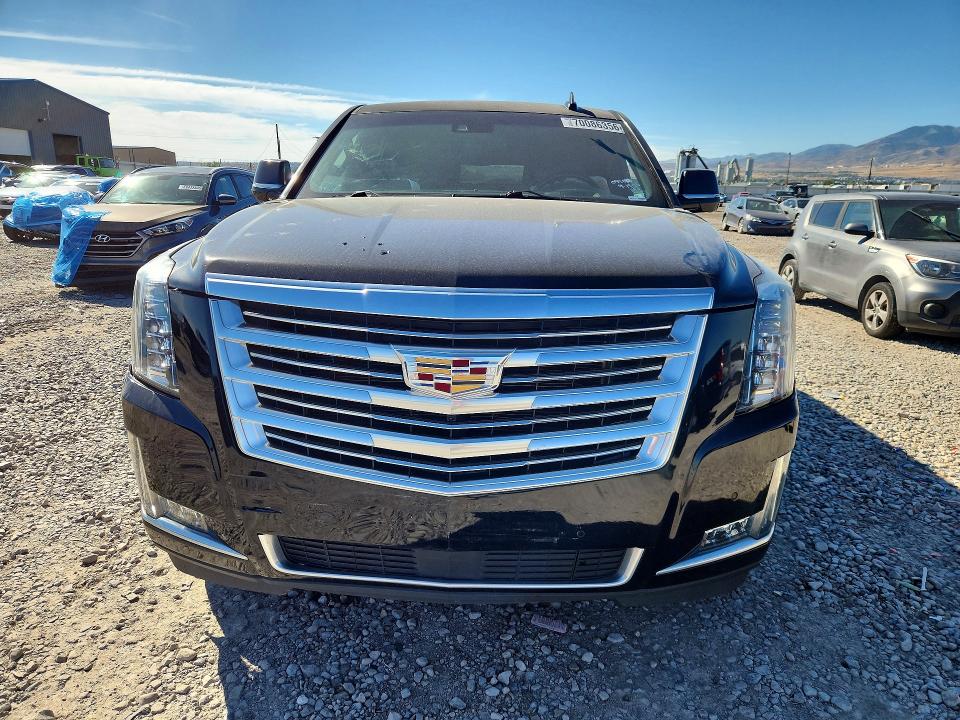 Продажа на аукционе авто 2017 Cadillac Escalade, vin: 1GYS4KKJ3HR214996, номер лота: 70086356