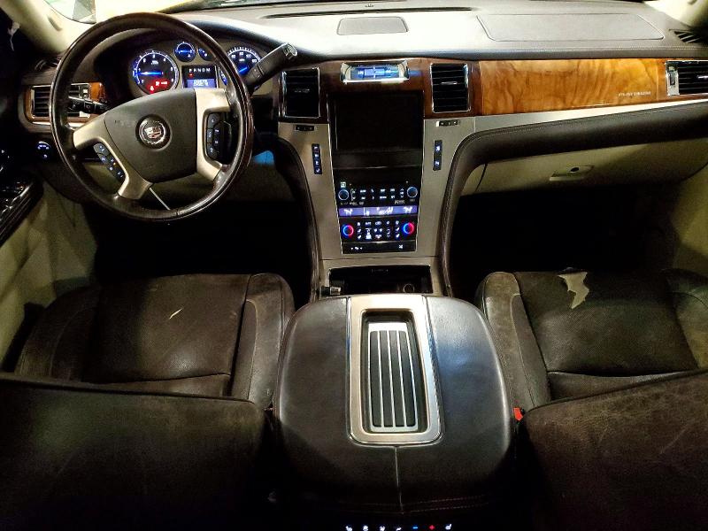 Продажа на аукционе авто 2011 Cadillac Escalade, vin: 1GYS4KEF3BR261718, номер лота: 67725136