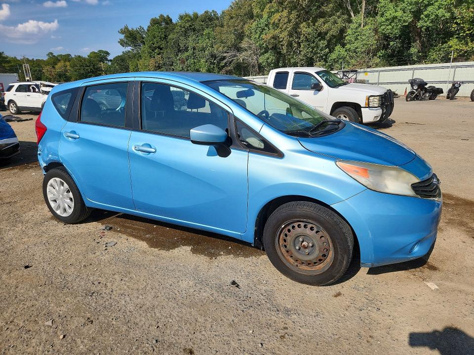70118086 :رقم المزاد ، 3N1CE2CP7FL364482 vin ، 2015 Nissan Versa Note مزاد بيع