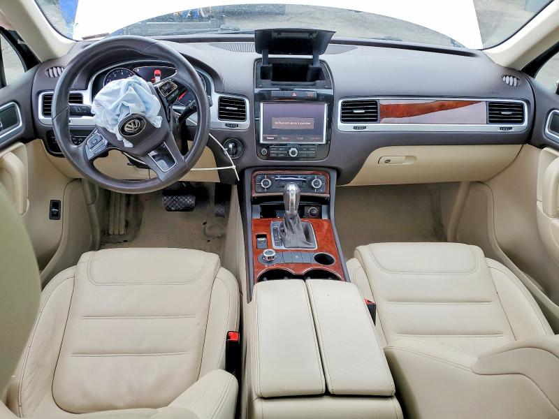69376846 :رقم المزاد ، WVGEF9BP0DD007608 vin ، 2013 Volkswagen Touareg مزاد بيع