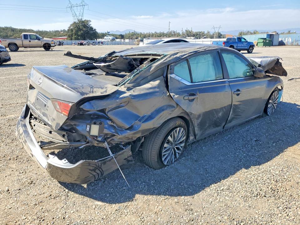 69093936 :رقم المزاد ، 1N4BL4DVXTN336054 vin ، 2026 Nissan Altima مزاد بيع