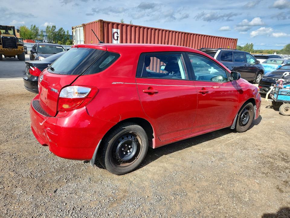 68059346 :رقم المزاد ، 2T1KU4EE4EC131373 vin ، 2014 Toyota Matrix مزاد بيع