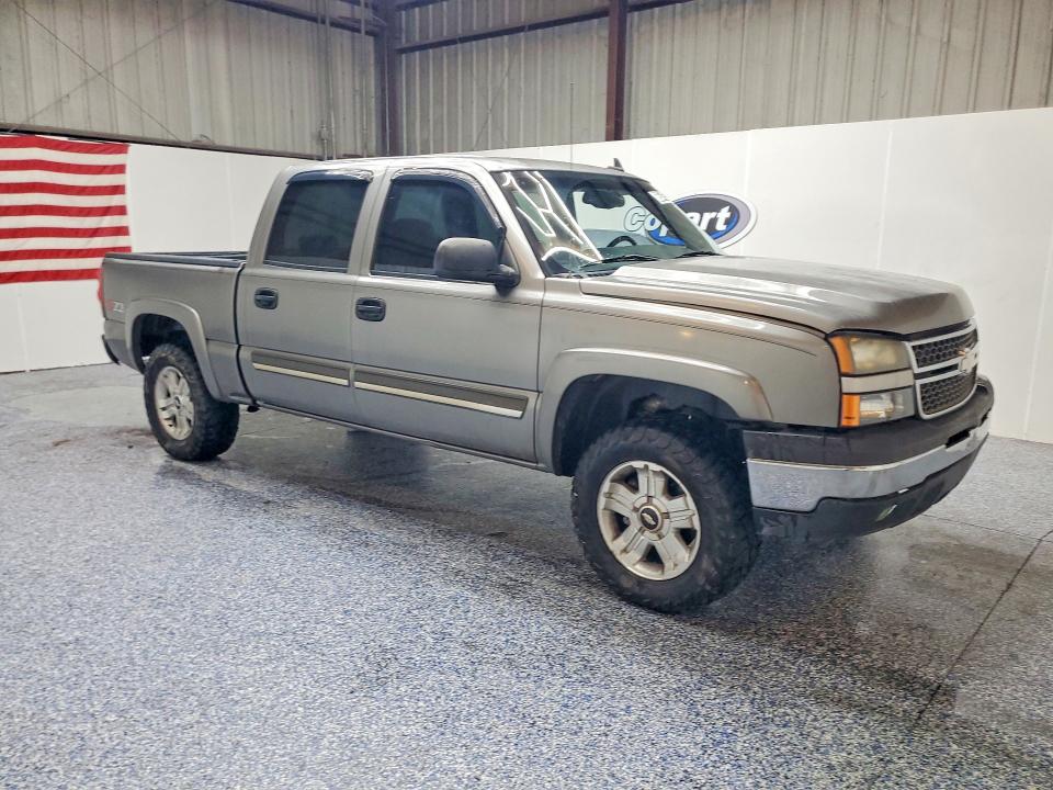 Продажа на аукционе авто 2006 Chevrolet Silverado, vin: 2GCEK13T961202490, номер лота: 68544536
