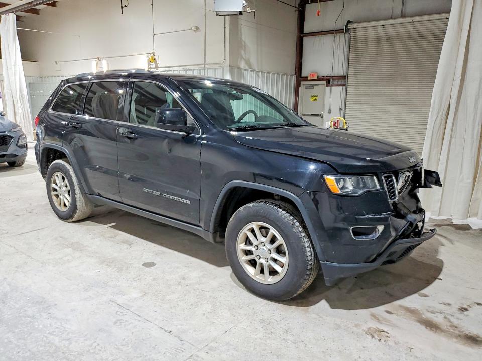Продаж на аукціоні авто 2018 Jeep Grand Cherokee, vin: 1C4RJFAG7JC113026, номер лоту: 68620936
