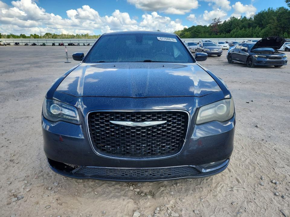 Продажа на аукционе авто 2019 Chrysler 300, vin: 2C3CCABG3KH515503, номер лота: 67708616