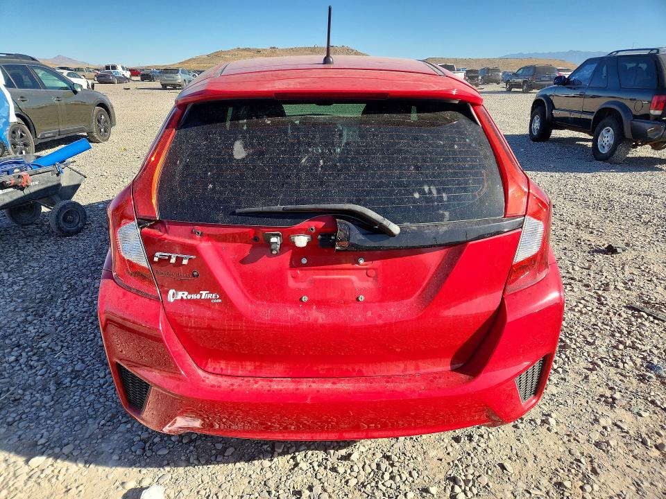Продажа на аукционе авто 2015 Honda Fit, vin: 3HGGK5H54FM737067, номер лота: 66855576