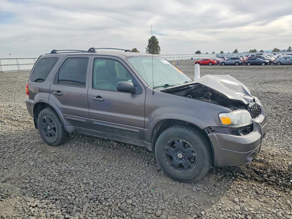 2006 Ford Escape მანქანა იყიდება აუქციონზე, vin: 1FMCU94166KA06404, აუქციონის ნომერი: 70098336