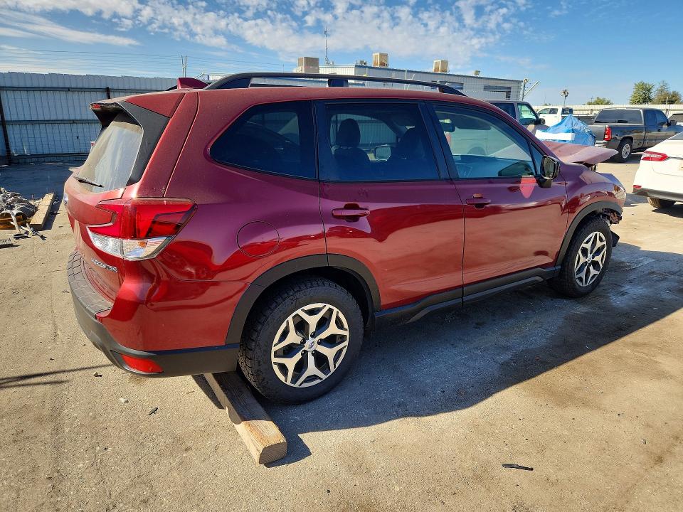 67409956 :رقم المزاد ، JF2SKAJC1MH519777 vin ، 2021 Subaru Forester مزاد بيع