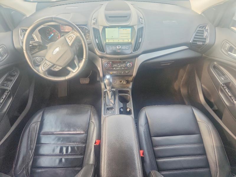 91031945 :رقم المزاد ، 1FMCU9HD0JUD23662 vin ، 2018 Ford Escape مزاد بيع