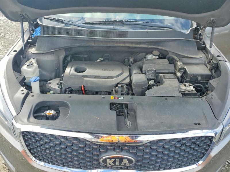 2017 Kia Sorento მანქანა იყიდება აუქციონზე, vin: 5XYPG4A3XHG214445, აუქციონის ნომერი: 70699876