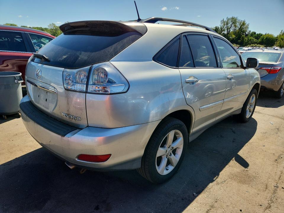 68242846 :رقم المزاد ، 2T2HK31U77C018958 vin ، 2007 Lexus Rx مزاد بيع