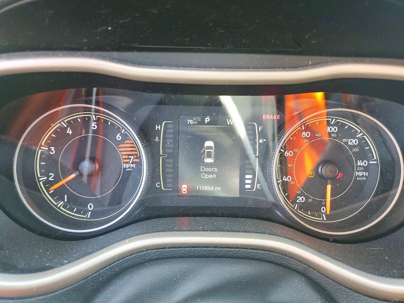 Продажа на аукционе авто 2018 Jeep Cherokee, vin: 1C4PJLCB4JD616028, номер лота: 67034656