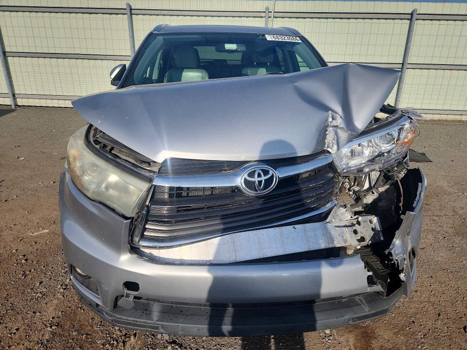 Продажа на аукционе авто 2016 Toyota Highlander, vin: 5TDJKRFH2GS242036, номер лота: 68323086