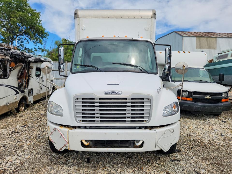 65416756 :رقم المزاد ، 1FVACXDT3CHBM7113 vin ، 2012 Freightliner M2 مزاد بيع