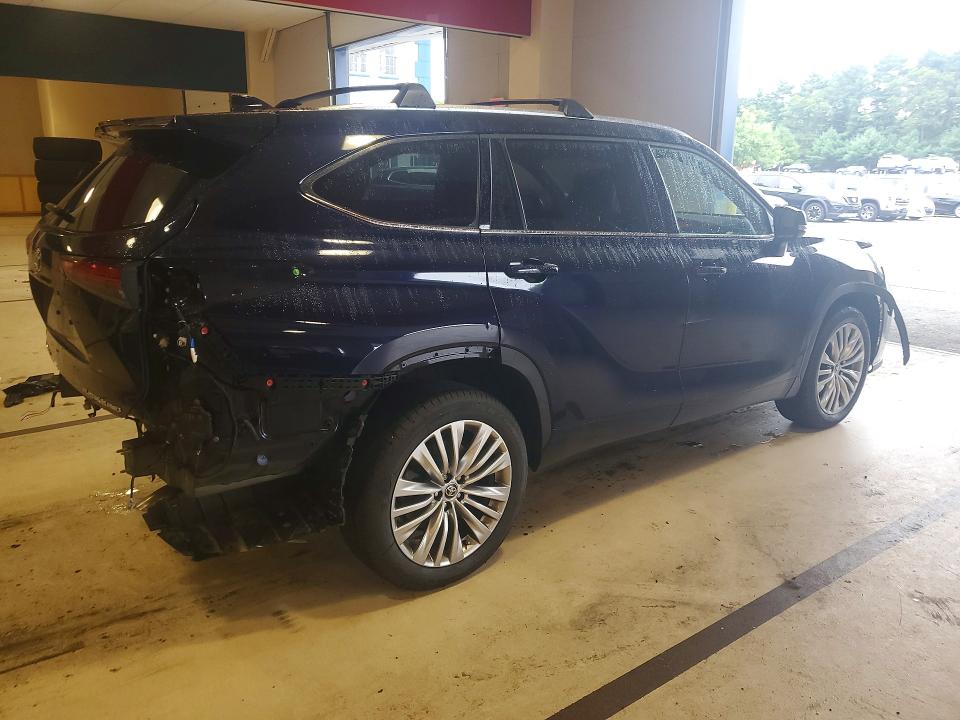 Aukcja sprzedaży 2023 Toyota Highlander, vin: 5TDKDRBH5PS035810, numer aukcji: 69126326