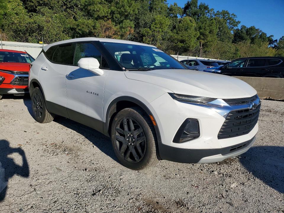 Продаж на аукціоні авто 2022 Chevrolet Blazer, vin: 3GNKBCR4XNS168665, номер лоту: 70737276