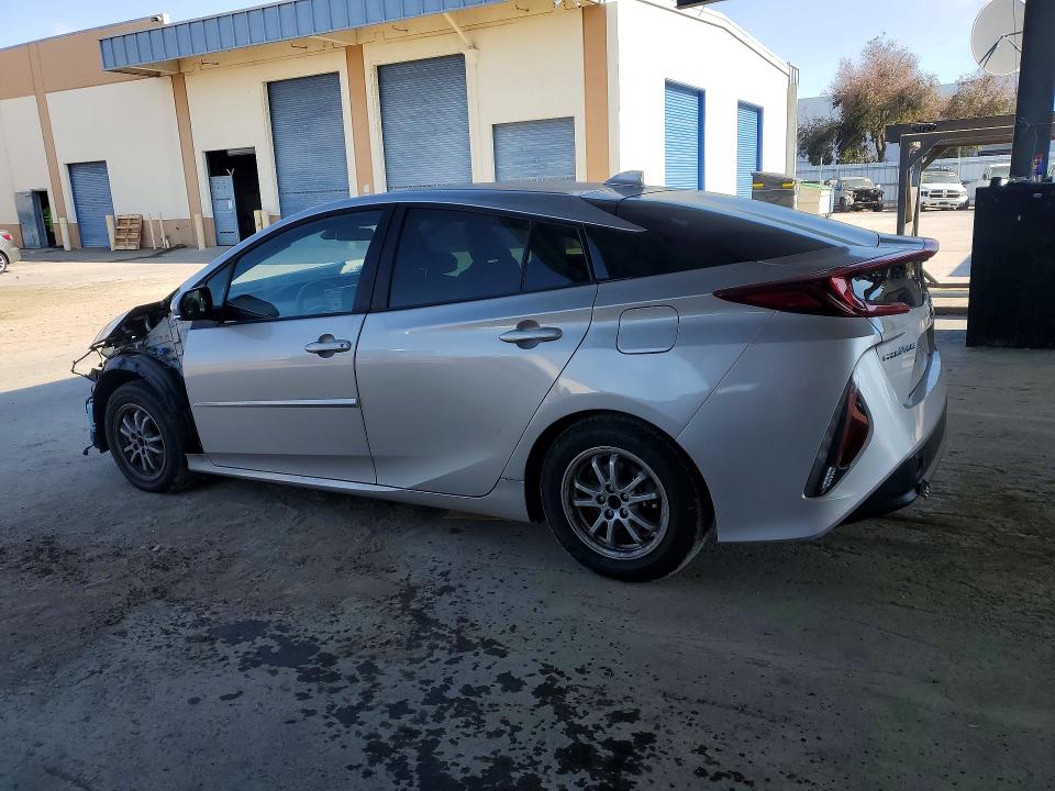 Продаж на аукціоні авто 2022 Toyota Prius Prime, vin: JTDKAMFP7N3210585, номер лоту: 70129246