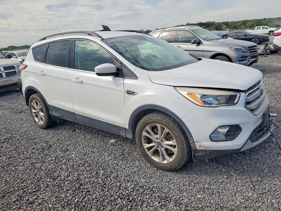 Продаж на аукціоні авто 2018 Ford Escape, vin: 1FMCU9G96JUC38564, номер лоту: 70327776