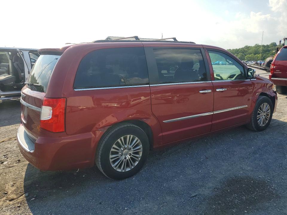 64916696 :رقم المزاد ، 2C4RC1CG0DR565955 vin ، 2013 Chrysler Town & Country مزاد بيع
