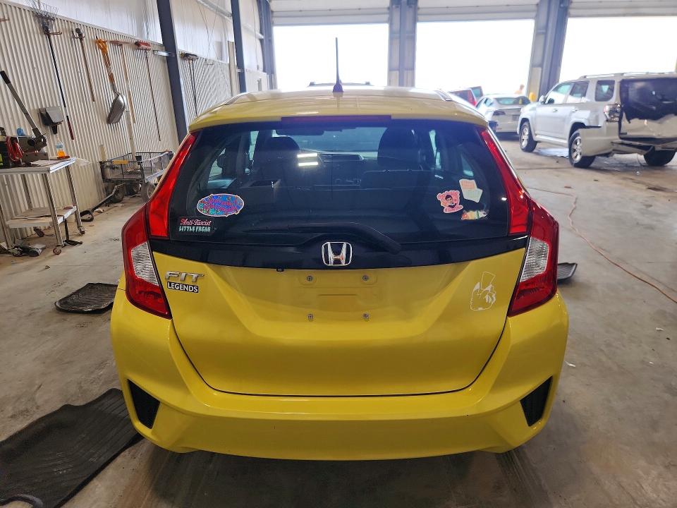 Продаж на аукціоні авто 2015 Honda Fit, vin: 3HGGK5H51FM775386, номер лоту: 69546666