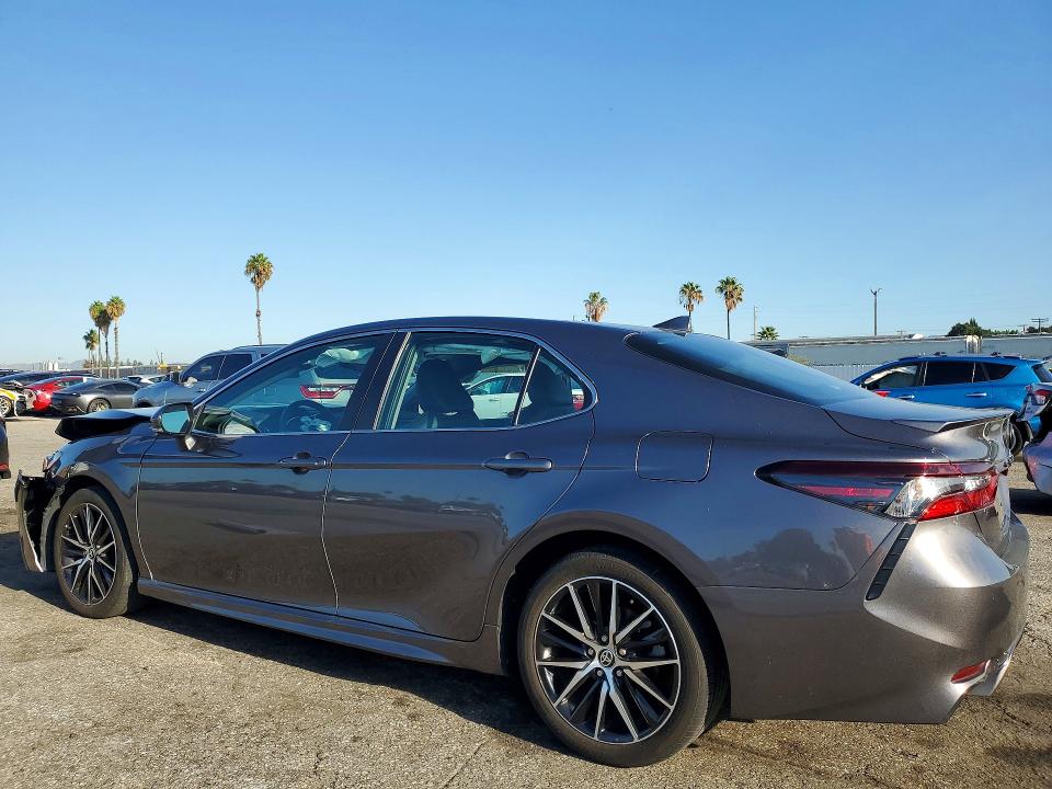 2023 Toyota Camry მანქანა იყიდება აუქციონზე, vin: 4T1G11AK4PU740327, აუქციონის ნომერი: 67934436