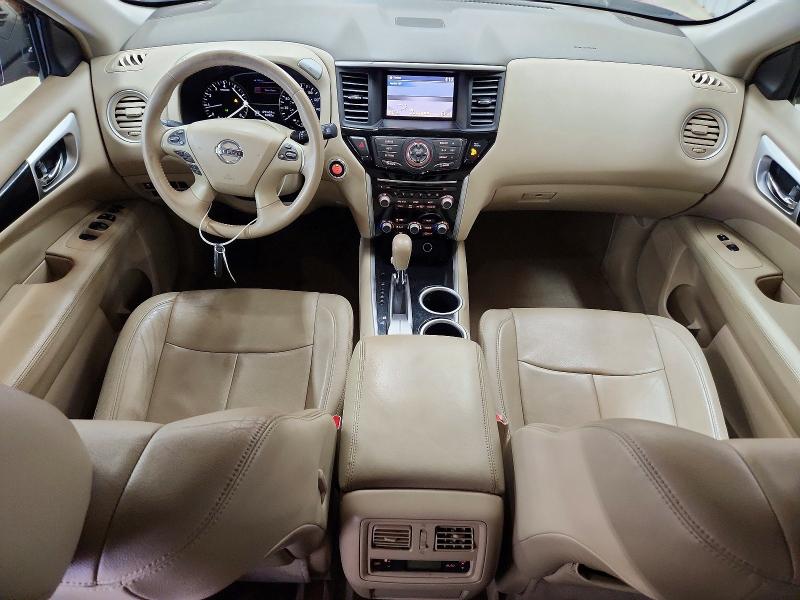 68970146 :رقم المزاد ، 5N1AR2MN0DC624800 vin ، 2013 Nissan Pathfinder مزاد بيع