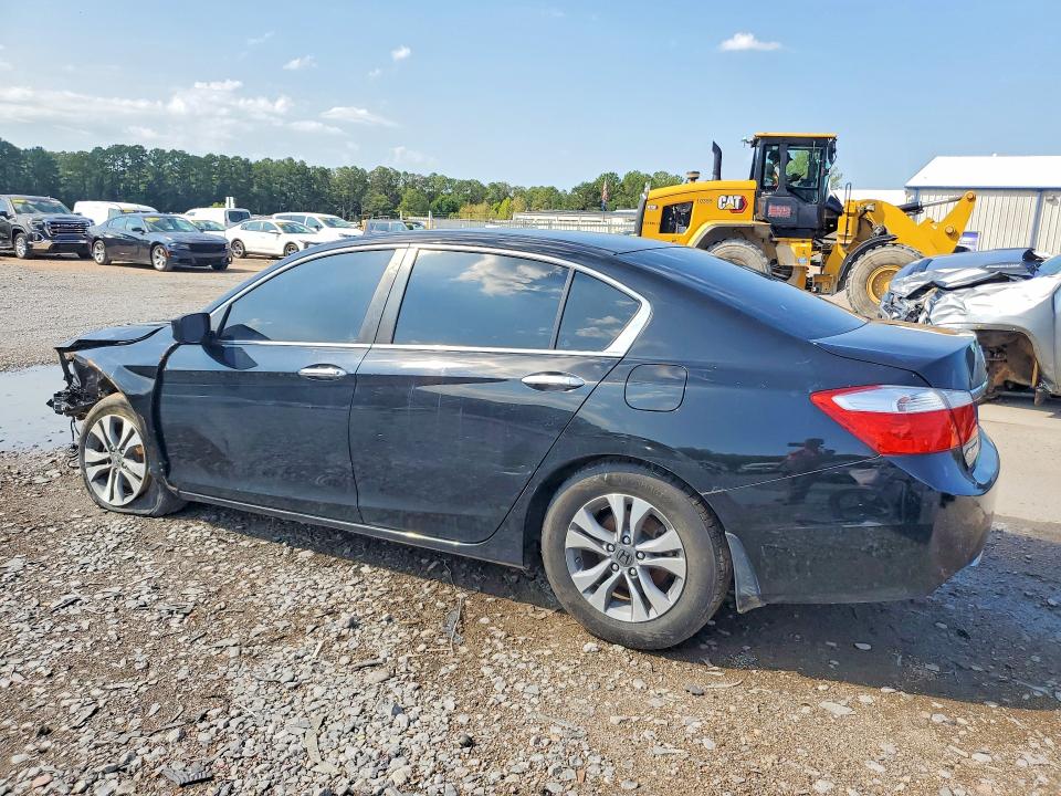 Продажа на аукционе авто 2015 Honda Accord, vin: 1HGCR2F34FA228118        , номер лота: 68675216